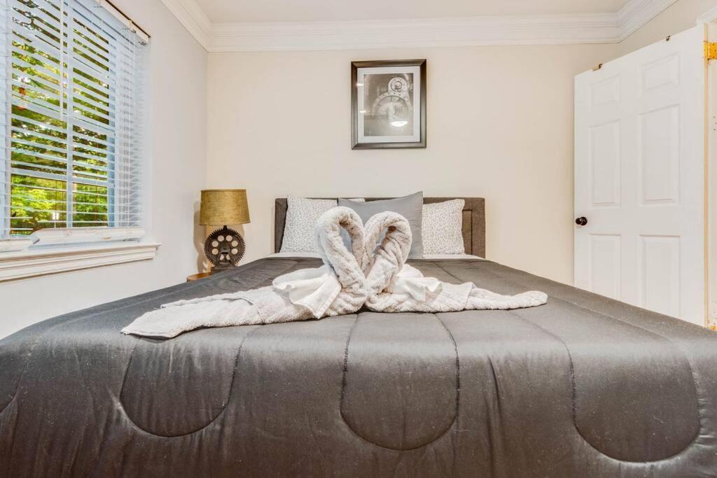 Stunning Atl 5Bdr Home Near Cdc Emory Sleeps 12 Atlanta Luaran gambar